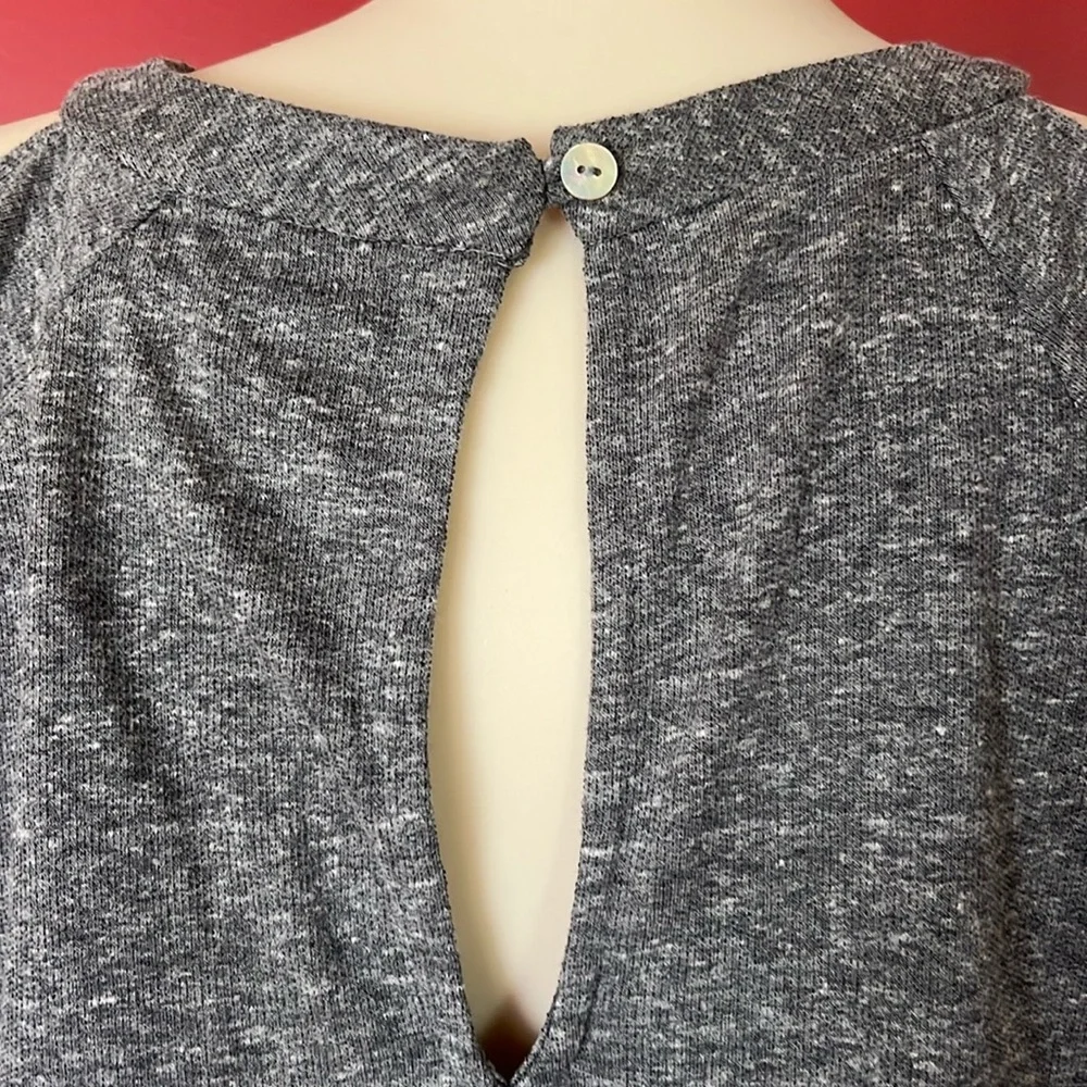 BNWOT Dee Elly gray short sleeve cold shoulder dress - Picture 6 of 12